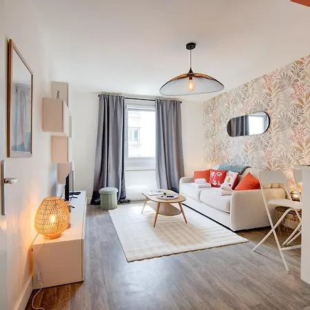 Le 36 Quai -tours Gare Au Pied De L'immeuble - Hyper Centre アパート