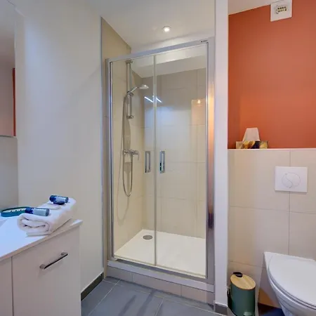 Le 36 Quai -tours Gare Au Pied De L'immeuble - Hyper Centre